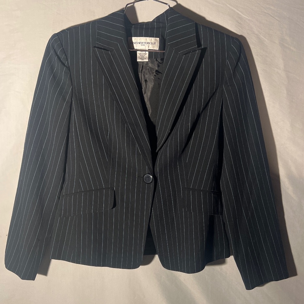 Jones New York Suit Black Pinstripe Blazer Size 4P